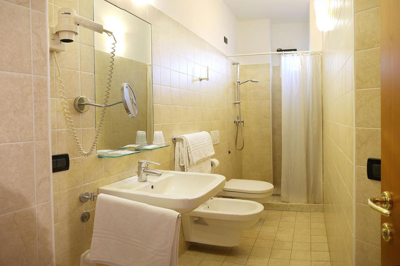 Rotonda Hotel 3*